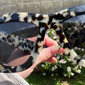 Valley Eyewear Womens Sunglasses DB